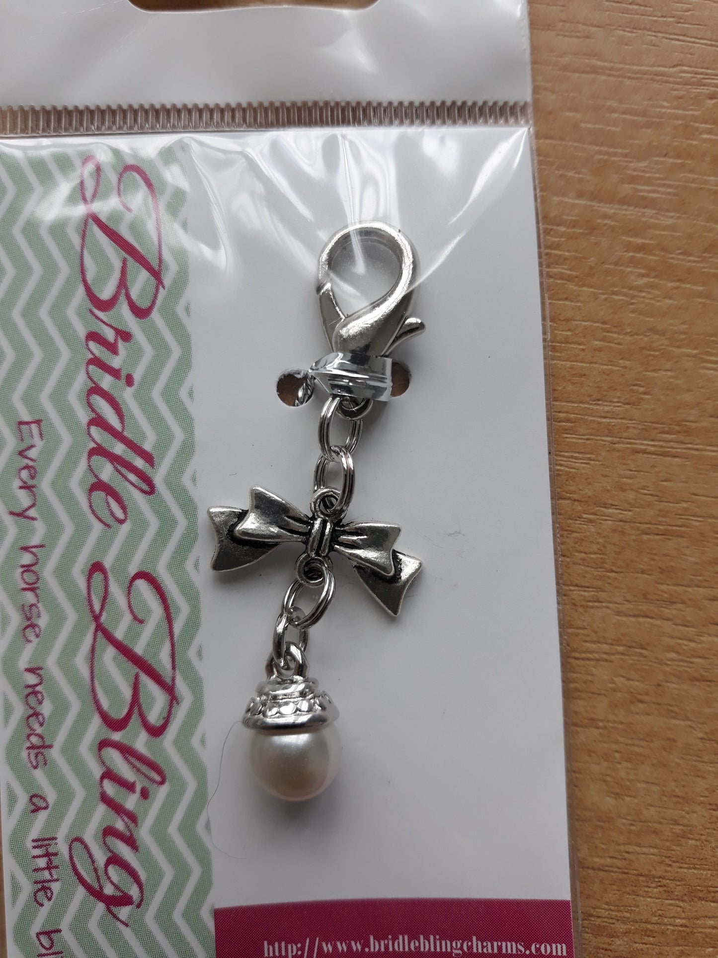 Bridle Charm - Bows and Pearls