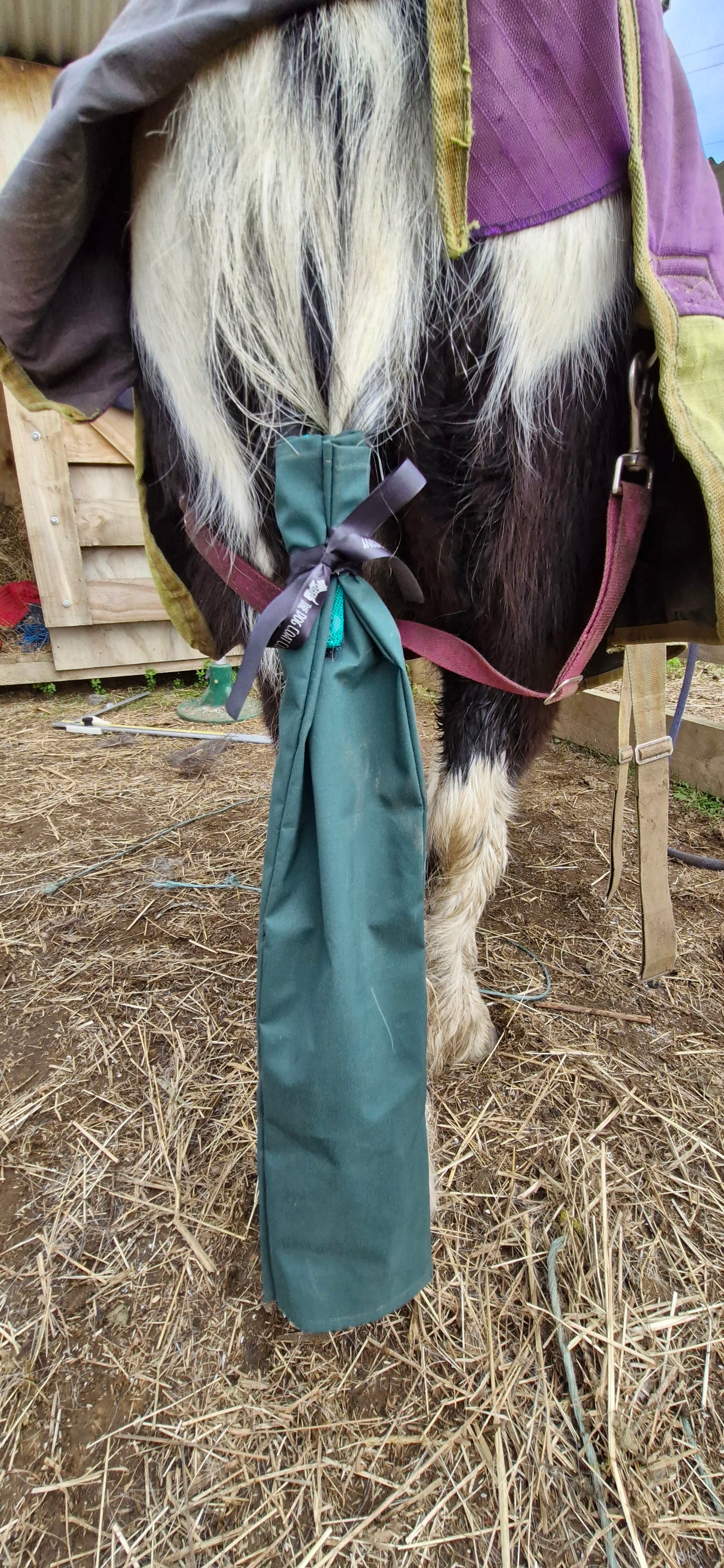 Mini tail bags